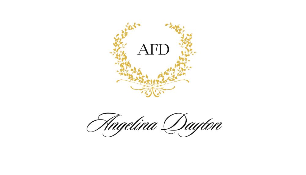 Gold Wreath Enclosure Card